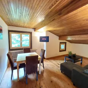 Appartamento Mansardé Dans Maison Avec Jardin En Bord De Piste, Vue Montagne