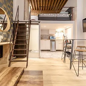 Le Petit Platiere - Renovated - Terreaux Appartement