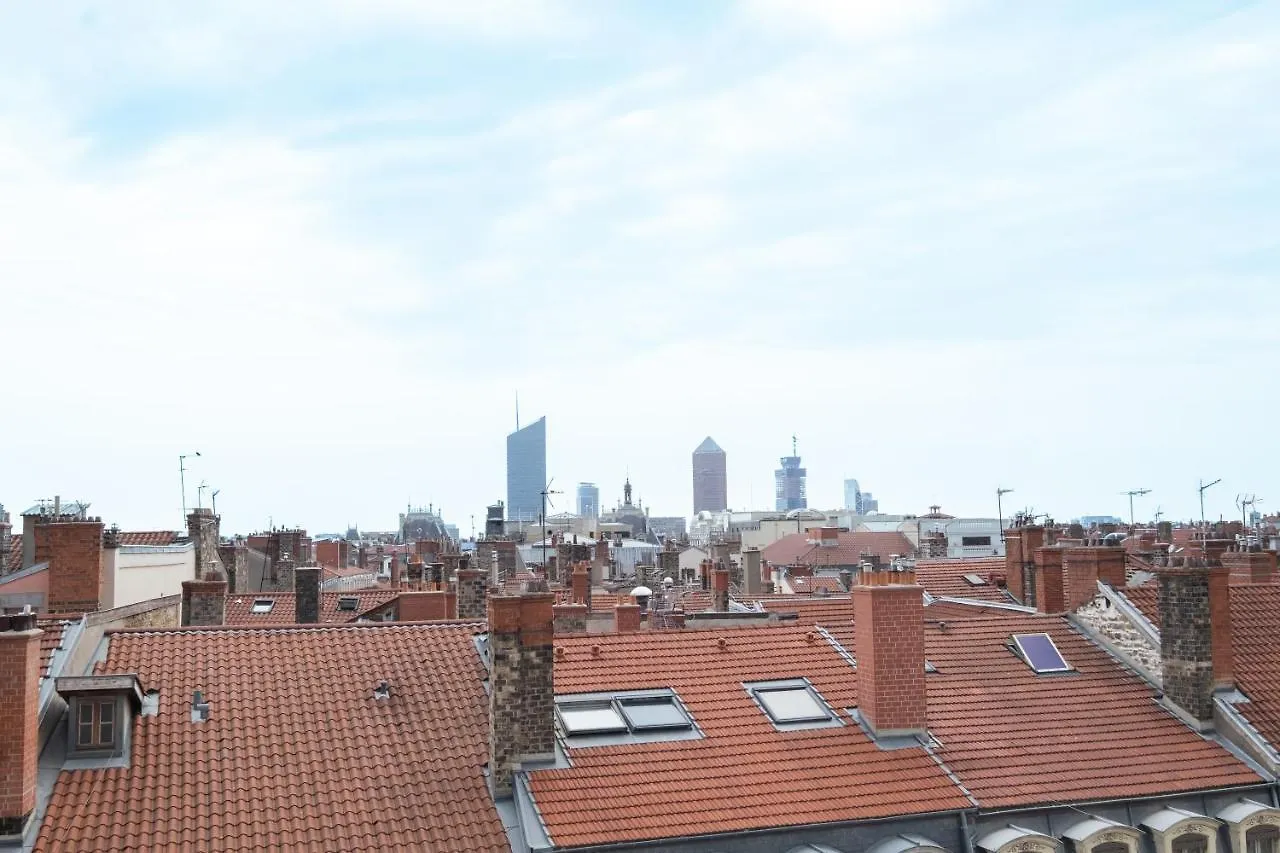 Apartment Honore Suite Saint Antoine Lyon France